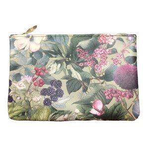 Ipsy floral & berry springtime makeup bag with a gold zipper pull & tan lining